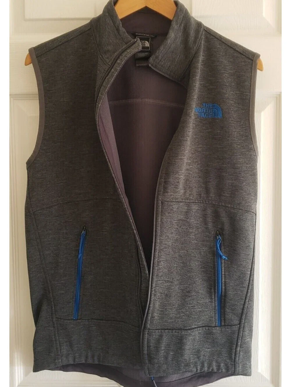 The North Face Vest Men's Small Gray Heathered Blue Zipped Pockets Zip-Up
